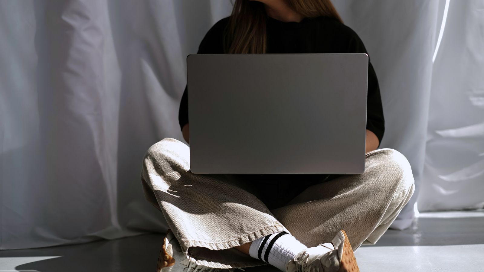 faceless digital products